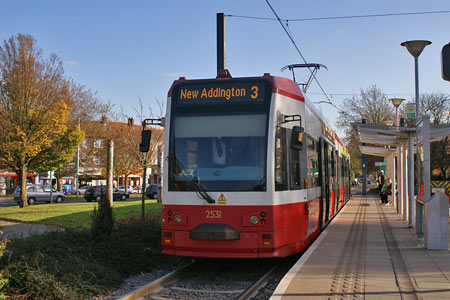 Croydon Tramlink - www.simplonpc.co.uk -  Photo: © Ian Boyle  2007