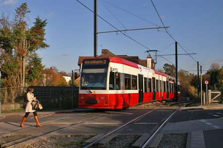 Croydon Tramlink - www.simplonpc.co.uk -  Photo: © Ian Boyle  2007