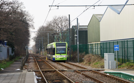 CROYDON TRAMLINK - Photo:  Ian Boyle, 7th February 2012 - www.simplonpc.co.uk - Simplon Postcards