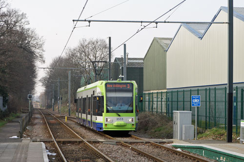 CROYDON TRAMLINK - Photo:  Ian Boyle, 7th February 2012 - www.simplonpc.co.uk - Simplon Postcards