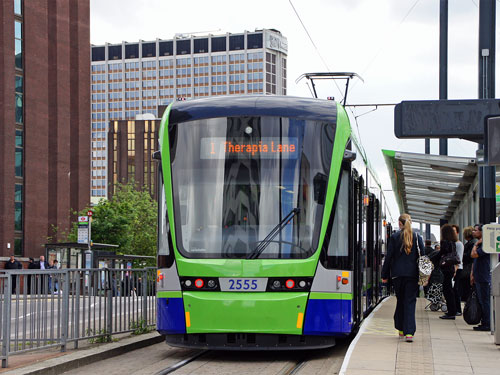 LONDON TRAMLINK - Photo:  Ian Boyle, 19th June 2012 - www.simplonpc.co.uk - Simplon Postcards