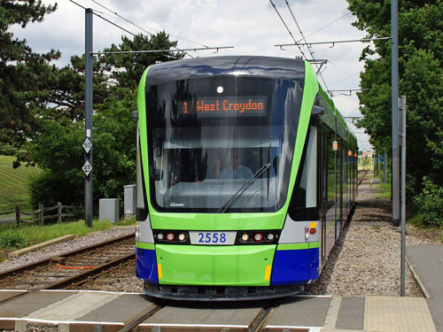 LONDON TRAMLINK - Photo:  Ian Boyle, 19th June 2012 - www.simplonpc.co.uk - Simplon Postcards