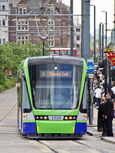 LONDON TRAMLINK - Photo:  Ian Boyle, 19th June 2012 - www.simplonpc.co.uk - Simplon Postcards