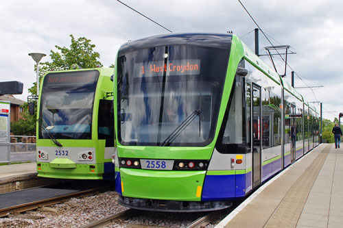 LONDON TRAMLINK - Photo:  Ian Boyle, 19th June 2012 - www.simplonpc.co.uk - Simplon Postcards