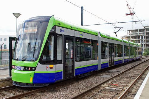 LONDON TRAMLINK - Photo:  Ian Boyle, 19th June 2012 - www.simplonpc.co.uk - Simplon Postcards