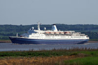 MARCO POLO leaving Tilbury on a Norwegian cruise