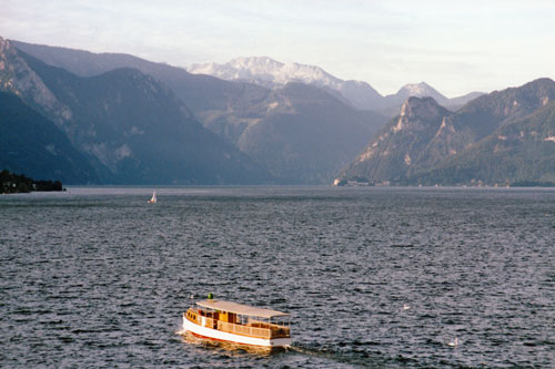 FEUERKOGEL - Traunsee - Photo: ©1989 Ian Boyle - www.simplonpc.co.uk