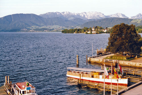 FEUERKOGEL - Traunsee - Photo: ©1989 Ian Boyle - www.simplonpc.co.uk