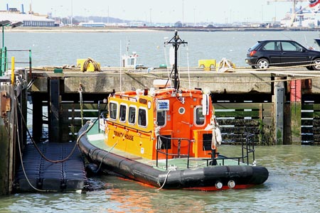 THV Ready - Trinity House - Photo: © Ian Boyle - www.simplonpc.co.uk