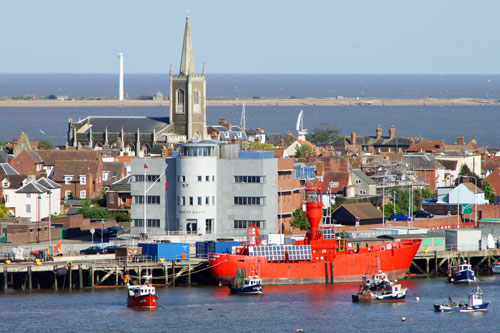 Trinity House - Photo: © Ian Boyle, 27th May 2013 - www.simplonpc.co.uk