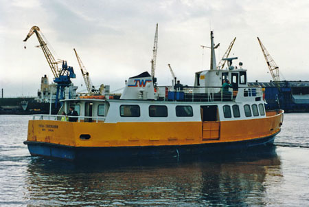 FREDA CUNNINGHAM - River Tyne - Shields Ferry - Photo ©Hilton Davis - www.simplonpc.co.uk