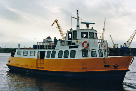 FREDA CUNNINGHAM - River Tyne - Shields Ferry - Photo ©Hilton Davis - www.simplonpc.co.uk