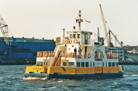 SHIELDSMAN - River Tyne - Shields Ferry - Photo ©Ian Boyle - www.simplonpc.co.uk