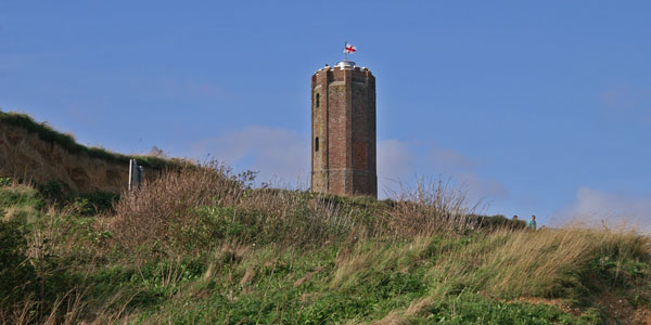 NAZE TOWER - www.simplompc.co.uk - Photo: © Ian Boyle, 7th October 2006