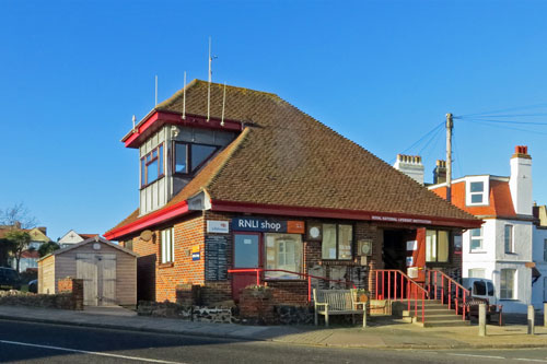 Walton & Frinton RNLI - www.simplonpc.co.uk 