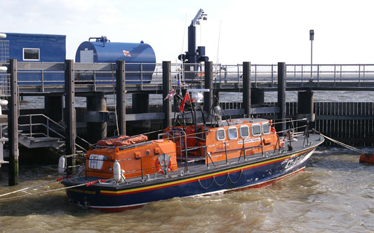 Walton & Frinton RNLI - www.simplonpc.co.uk 