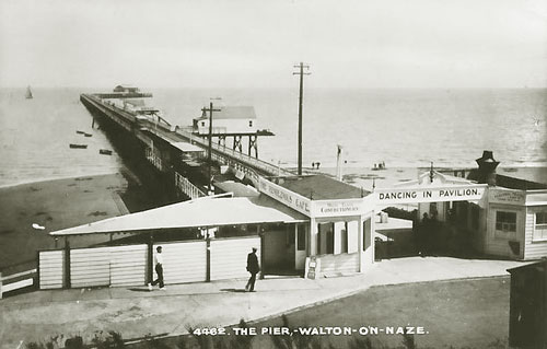 Walton Pier - www.simplonpc.co.uk 