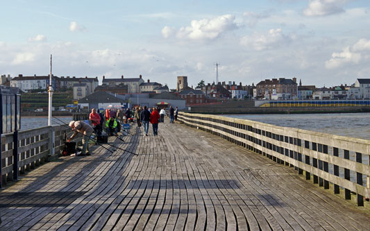 Walton Pier - www.simplonpc.co.uk - Photo: ©2006 Ian Boyle