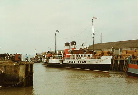 PS WAVERLEY - Photo: © Ian Boyle -  www.simplonpc.co.uk