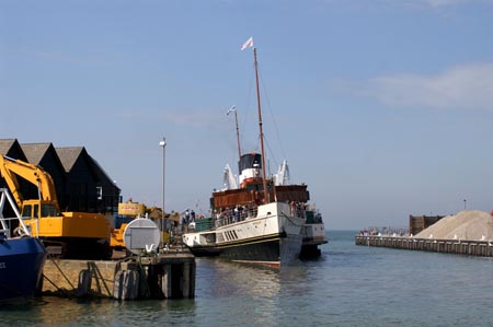 PS WAVERLEY - Waverley Excursions - www.simplonpc.co.uk - Photo: © Ian Boyle, September 2006