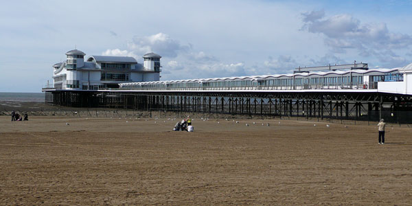 GRAND PIER - Weston-super-Mare - Photo: � Ian Boyle, 18th September 2010 - www.simplonpc.co.uk