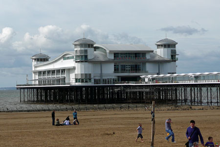 GRAND PIER - Weston-super-Mare - Photo: � Ian Boyle, 18th September 2010 - www.simplonpc.co.uk