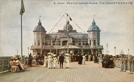 GRAND PIER - Weston-super-Mare - Photo: � Ian Boyle, 18th September 2010 - www.simplonpc.co.uk