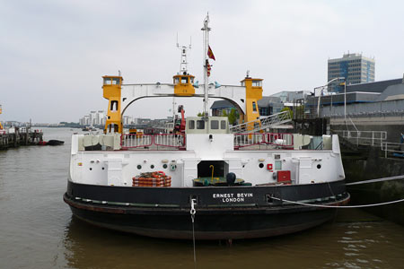 Woolwich Free Ferry - Simplon Postcards - www.simplonpc.co.uk - Photo: © Ian Boyle