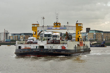 Woolwich Free Ferry - Simplon Postcards - www.simplonpc.co.uk - Photo: © Ian Boyle