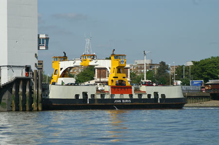 Woolwich Free Ferry - Simplon Postcards - www.simplonpc.co.uk - Photo: © Ian Boyle