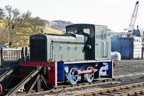 Yorkshire Dales Railway - Photo: © Ian Boyle, 6th April 2013 -  www.simplonpc.co.uk