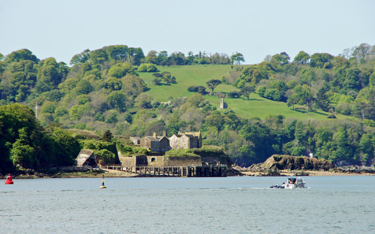 Drake's Island - Plymouth Boat trips - Photo: © Ian Boyle, 14th May 2014 - www.simplonpc.co.uk