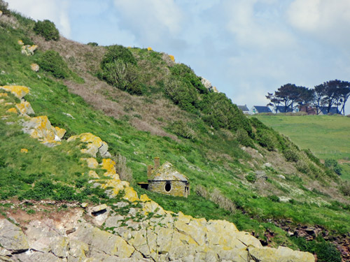 Mewstone - Plymouth Boat trips - Photo: © Ian Boyle, 14th May 2014 - www.simplonpc.co.uk