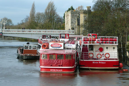 River Palace - York Boat - Photo: © Ian Boyle, 18th Novembe2009