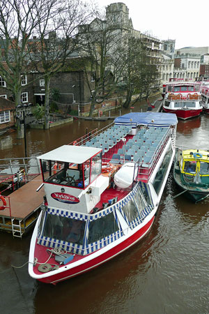 River King - York Boat - Photo: © Ian Boyle, 18th Novembe2009