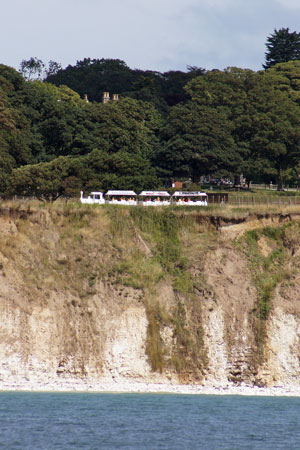 Dotto train on the cliffs - Photo: © Ian Boyle, 13th August 2010 - www.simplonpc.co.uk